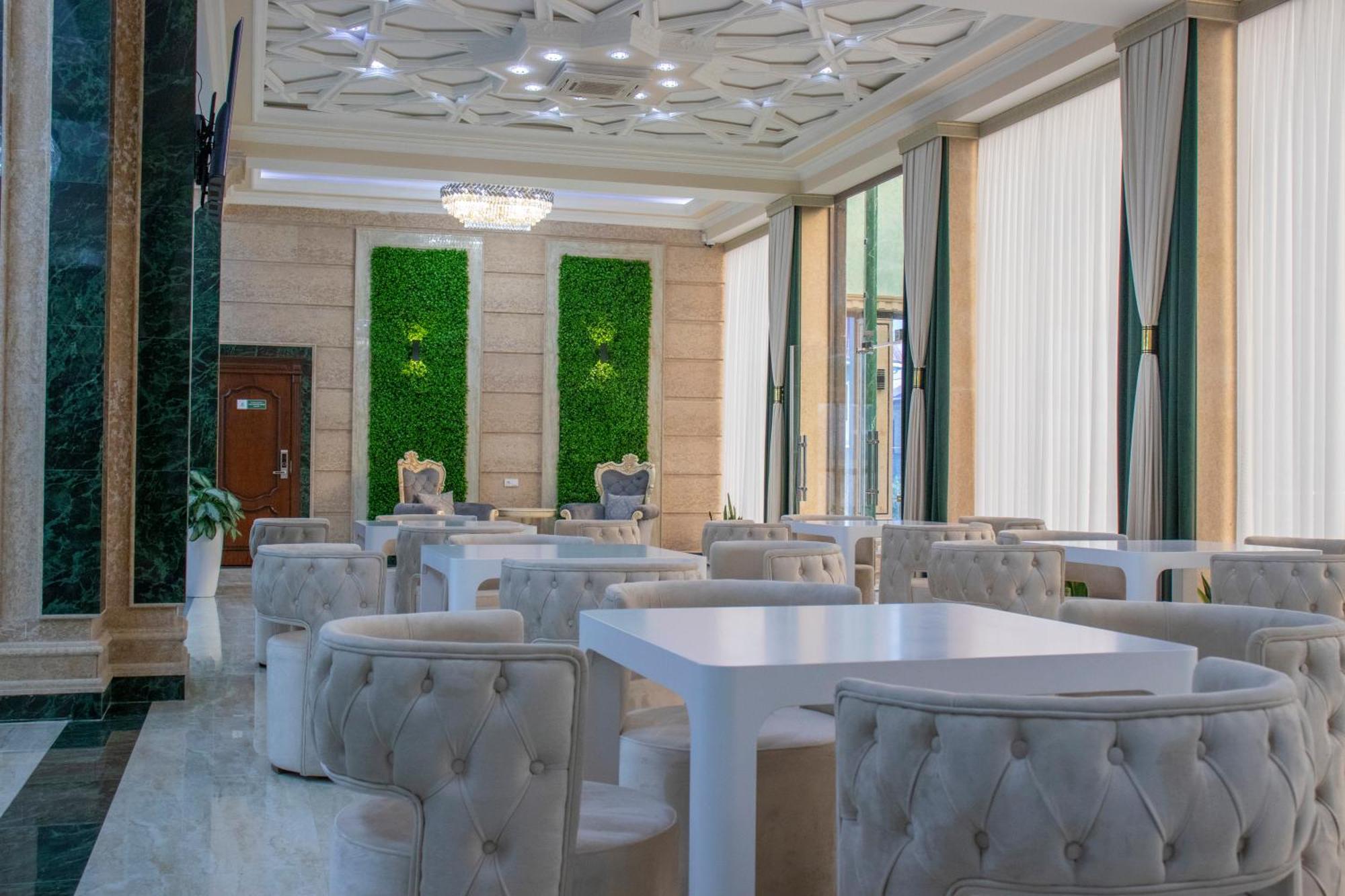 Garden Plaza Bukhara Hotell Exteriör bild