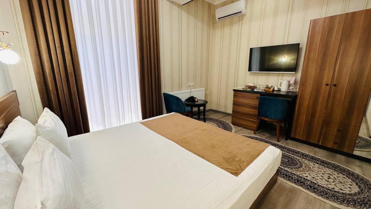 Garden Plaza Bukhara Hotell Exteriör bild
